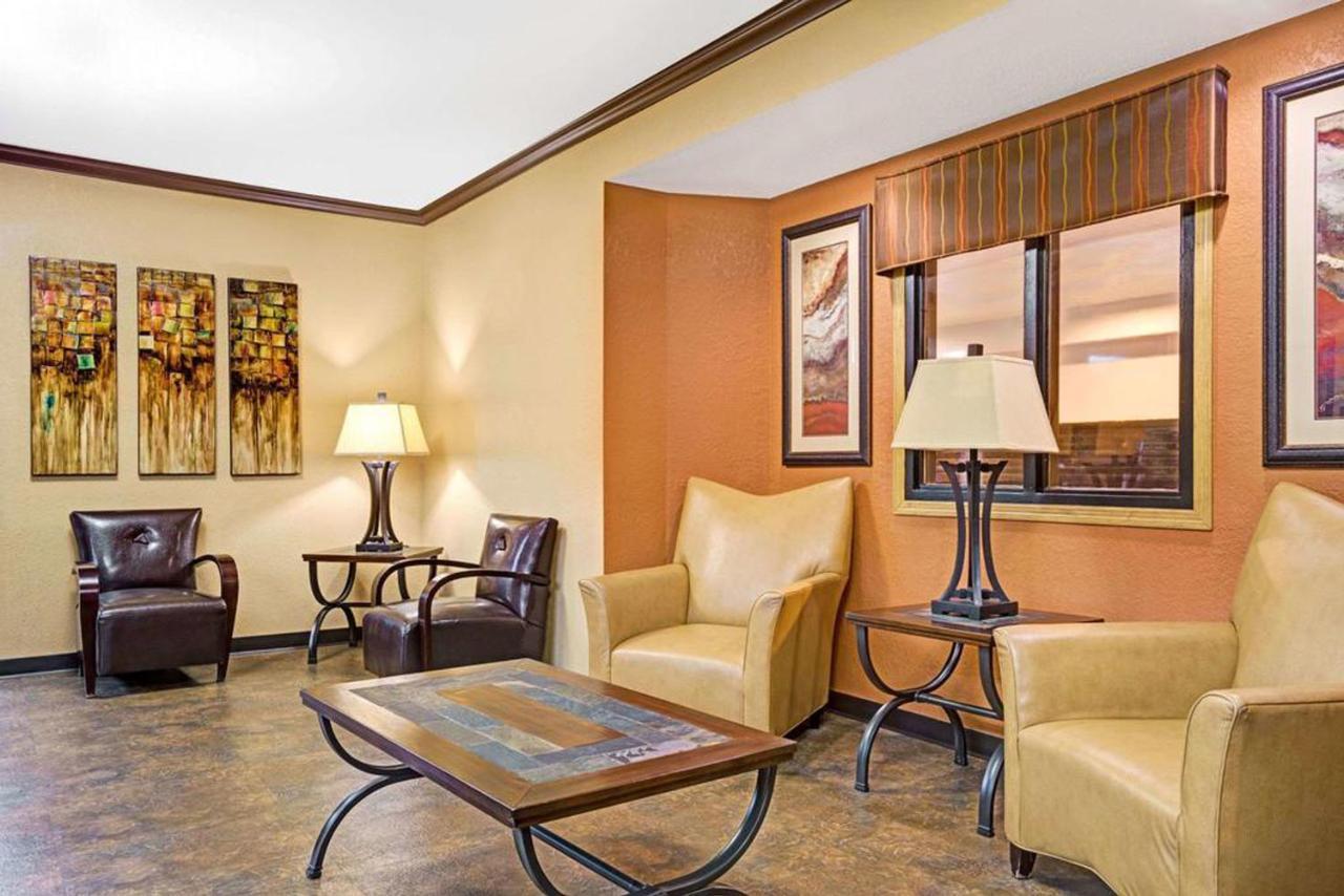Blaine Town Inn & Suites Exteriör bild