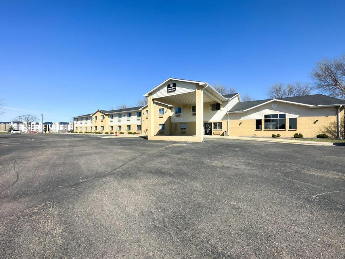 Blaine Town Inn & Suites Exteriör bild